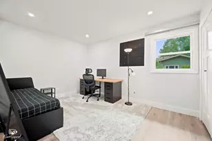 11S528 Book Rd, Naperville, IL 60564 - Photo 21