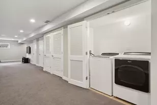 4323 N St Louis Ave, Chicago, IL 60618 - Photo 23