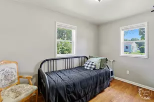 2205 W Hickory St, Kankakee, IL 60901 - Photo 9