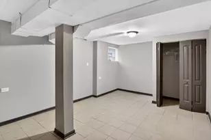 6348 S Greenwood Ave, Chicago, IL 60637 - Photo 39