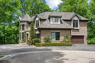 2390 Woodpath Lane, Highland Park, IL 60035 - Photo 3