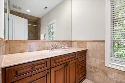 2390 Woodpath Lane, Highland Park, IL 60035 - Photo 39