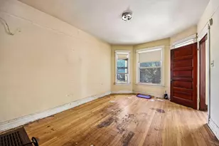 2934 N Gresham Ave, Chicago, IL 60618 - Photo 3