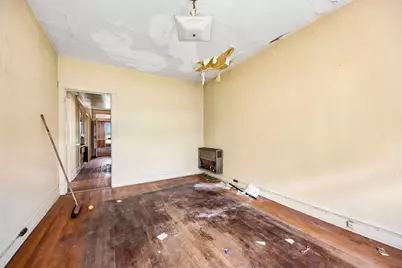 2934 N Gresham Avenue, Chicago, IL 60618 - Photo 7