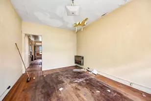 2934 N Gresham Ave, Chicago, IL 60618 - Photo 7