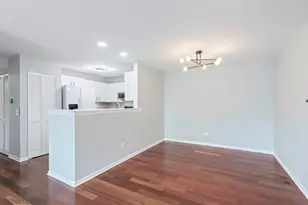 680 Mill Cir, Wheeling, IL 60090 - Photo 9