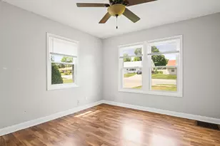 3447 Broadway, Rockford, IL 61108 - Photo 11