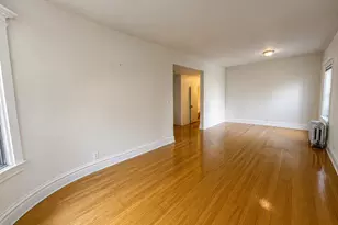 668 W Sheridan Rd, Chicago, IL 60613 - Photo 5