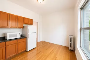 668 W Sheridan Rd, Chicago, IL 60613 - Photo 7