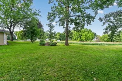 201 N Vermillion Street, Troy Grove, IL 61372 - Photo 23