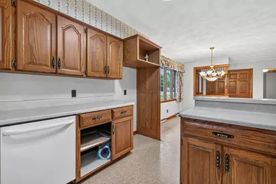 201 N Vermillion Street, Troy Grove, IL 61372 - Photo 7