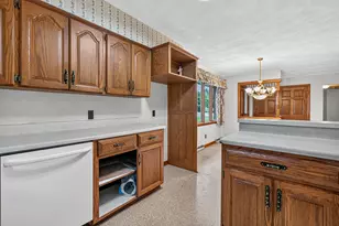 201 N Vermillion St, Troy Grove, IL 61372 - Photo 7