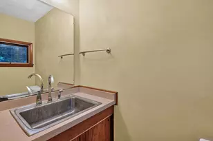 201 N Vermillion St, Troy Grove, IL 61372 - Photo 21
