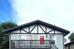 1521 N Lake Shore Dr, Round Lake Beach, IL 60073 - Photo 1