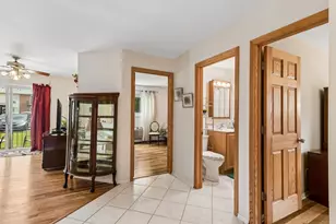 8924 Kenneth Dr, Des Plaines, IL 60016 - Photo 21