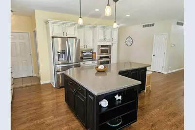 112 Pheasant Run, Chicago, IL 62898 - Photo 15