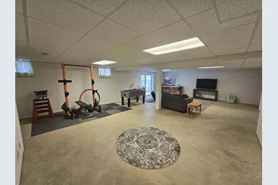 112 Pheasant Run, Chicago, IL 62898 - Photo 35