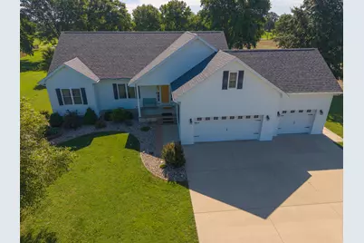 112 Pheasant Run, Chicago, IL 62898 - Photo 3