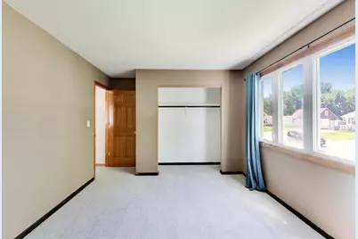 524 Redwing Drive, Round Lake Beach, IL 60073 - Photo 13