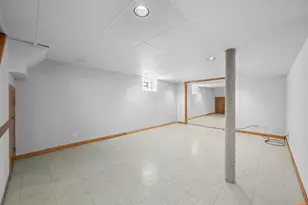 7419 W Howard St, Chicago, IL 60631 - Photo 15
