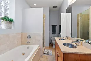 [Address not provided], Chicago, IL 60622 - Photo 11