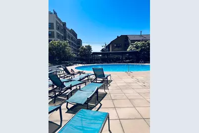 3930 N Pine Grove Avenue #2616, Chicago, IL 60613 - Photo 5