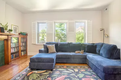 1049 W Ainslie Street #2, Chicago, IL 60640 - Photo 3