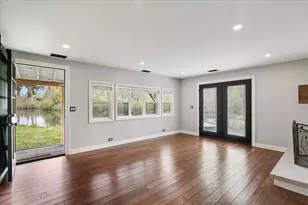 26701 W Karen Dr, Wauconda, IL 60084 - Photo 9