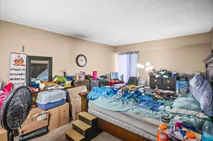 924 S Lake Ct, Westmont, IL 60559 - Photo 15