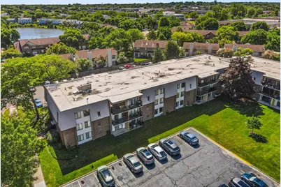 924 S Lake Court #105, Westmont, IL 60559 - Photo 21
