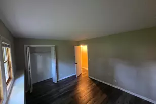 12381240 Thomas Dr, Woodstock, IL 60098 - Photo 11