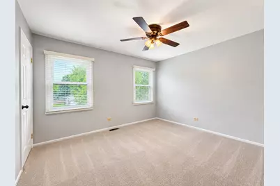 209 Briarheath Lane, Naperville, IL 60565 - Photo 11