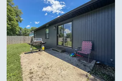 400 W Wing Street, Bement, IL 61813 - Photo 31