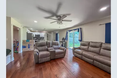 400 W Wing Street, Bement, IL 61813 - Photo 9