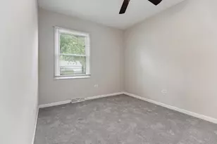 110 N Oak Ln, Glenwood, IL 60425 - Photo 15