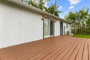 110 N Oak Ln, Glenwood, IL 60425 - Photo 17