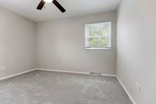 110 N Oak Ln, Glenwood, IL 60425 - Photo 11