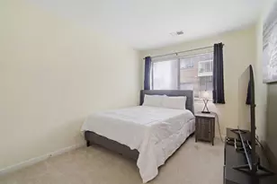607 W Central Rd, Mount Prospect, IL 60056 - Photo 13