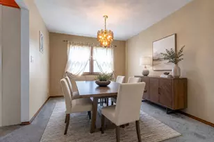 793 Santa Fe Ct, Carol Stream, IL 60188 - Photo 9
