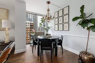 635 N Dearborn St, Chicago, IL 60654 - Photo 5