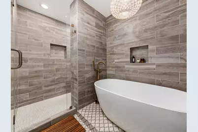635 N Dearborn Street #1301, Chicago, IL 60654 - Photo 17