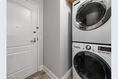 635 N Dearborn Street #1301, Chicago, IL 60654 - Photo 23