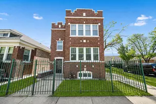 5759 S Campbell Ave, Chicago, IL 60629 - Photo 1