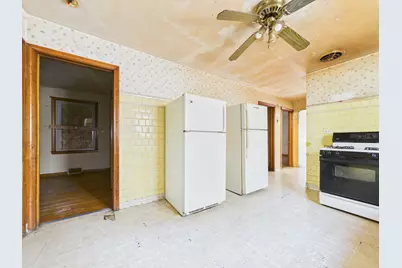 5208 S Long Avenue, Chicago, IL 60638 - Photo 11
