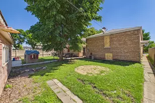 5208 S Long Ave, Chicago, IL 60638 - Photo 15