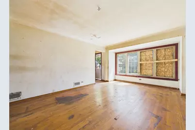 5208 S Long Avenue, Chicago, IL 60638 - Photo 3
