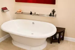 849 N May St, Chicago, IL 60642 - Photo 15