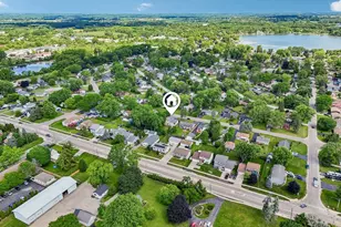 523 Maplewood Dr, Antioch, IL 60002 - Photo 3