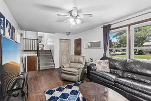 523 Maplewood Dr, Antioch, IL 60002 - Photo 7