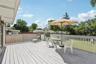 523 Maplewood Dr, Antioch, IL 60002 - Photo 27